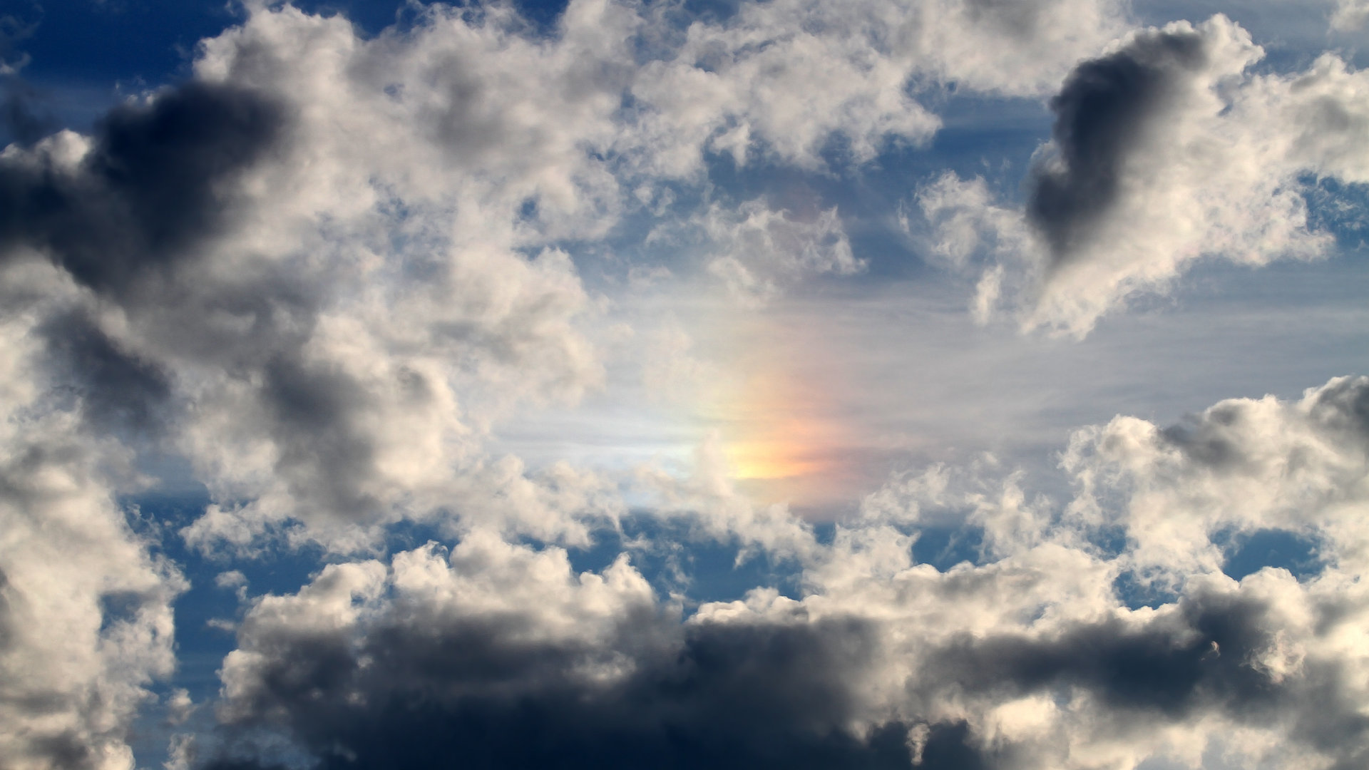 防守切断传球线路的顶级战术,传球碰到防守球员越位吗